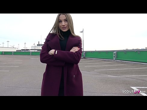 ❤️ GERMANA SCOUT ESTAS REVĜO tuŝanta ŜTALON, PARKOJN TELTALALE KAJ SEXYA POR MONO ☑ Pornvideo ĉe ni ❤