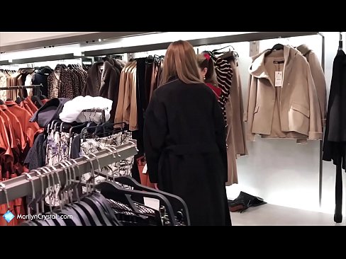 ❤️ Lesbaninoj masturbas kaj lekas butikon de ĉaso - gin gerson crystal marilyn ☑ Pornvideo ĉe ni ❤