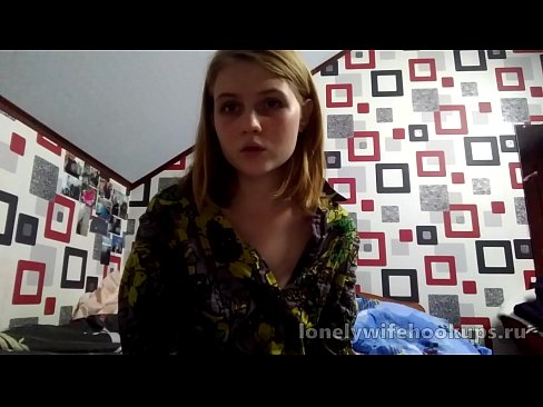 ❤️ Juna blonda studento el Rusio ŝatas pli grandajn dikojn. ☑ Pornvideo ĉe ni ❤
