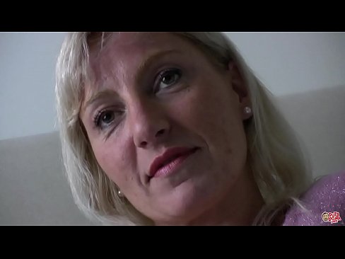 ❤️ La patrinon, kiun ni ĉiuj fikis... Sinjorino, kondutu! ☑ Pornvideo ĉe ni ❤